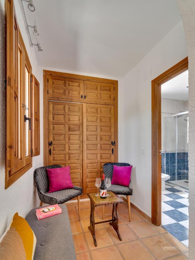 Bed and breakfast Casa Llibertat Boutique With 4*